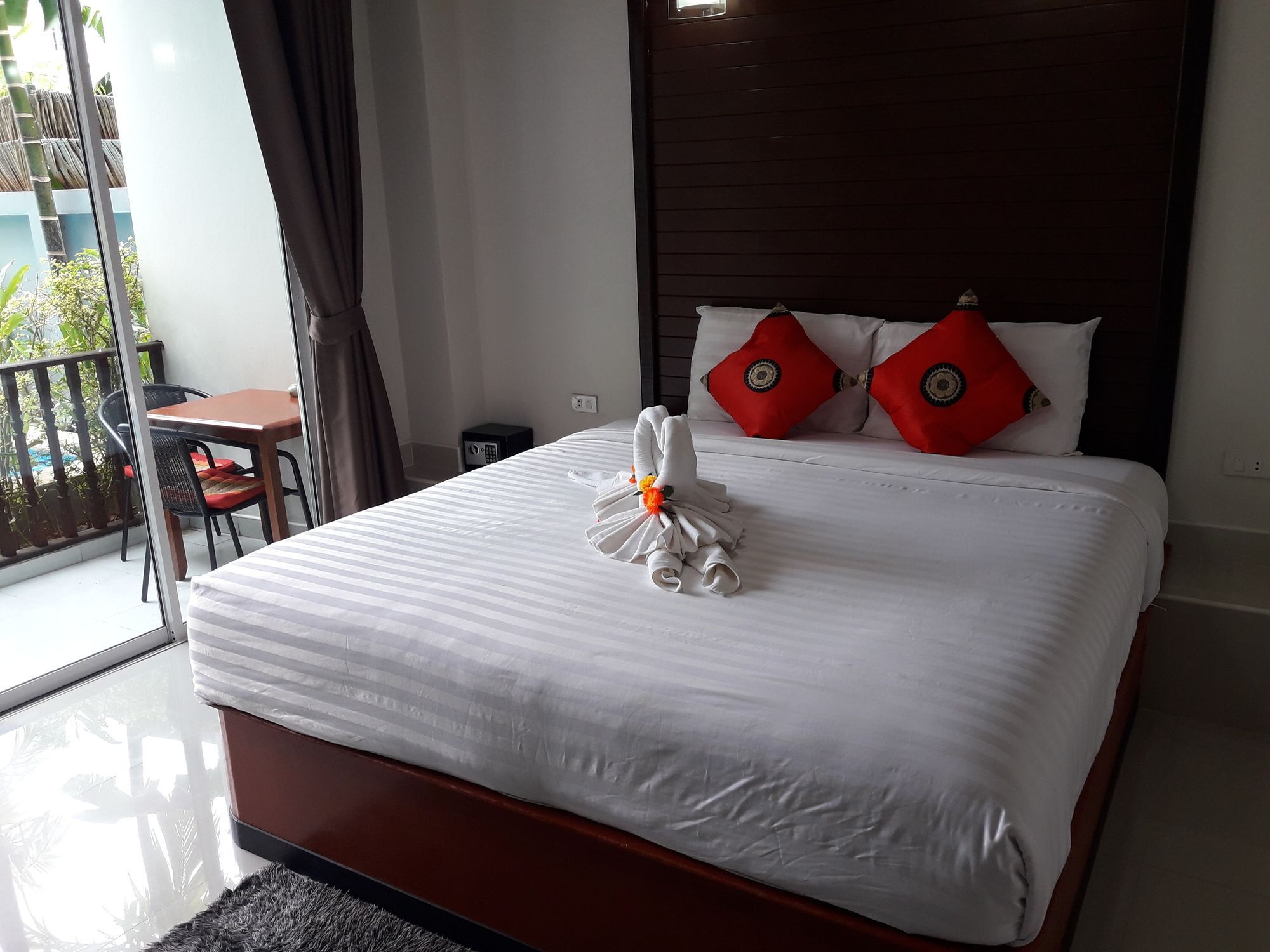Vivi Boutique Room Hotel Sha Plus Rawai Exteriör bild